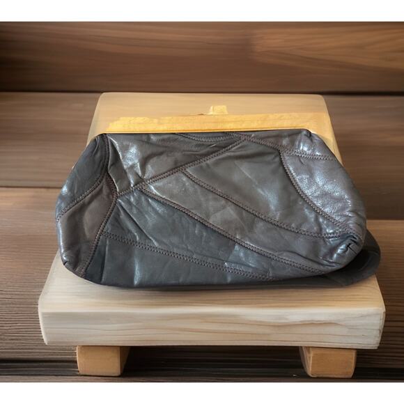 Vintage 1970’s Black Leather Patchwork Clutch Purse Hong Kong Bakelite Handle - Picture 2 of 9